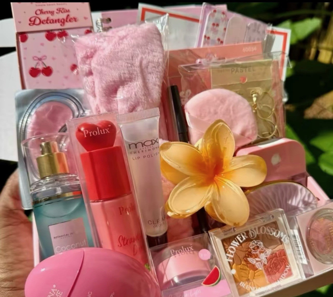 Hadia's Monthly Lifestyle and Beauty Care